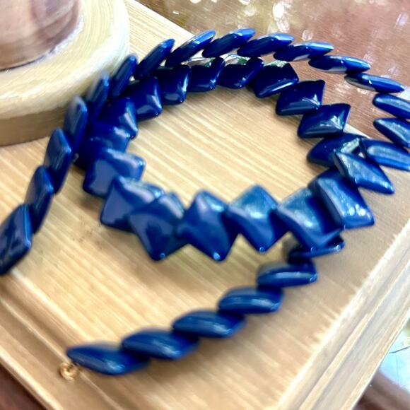 Vintage Navy Blue Square Beaded Trifari Necklace 16 Inch - Picture 1 of 13